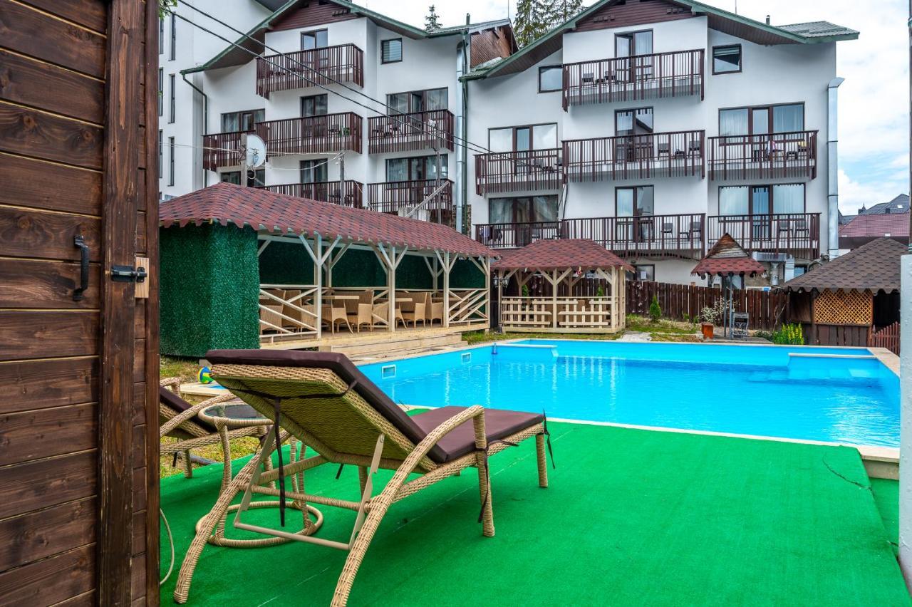 Марина Hotell Bukovel Exteriör bild