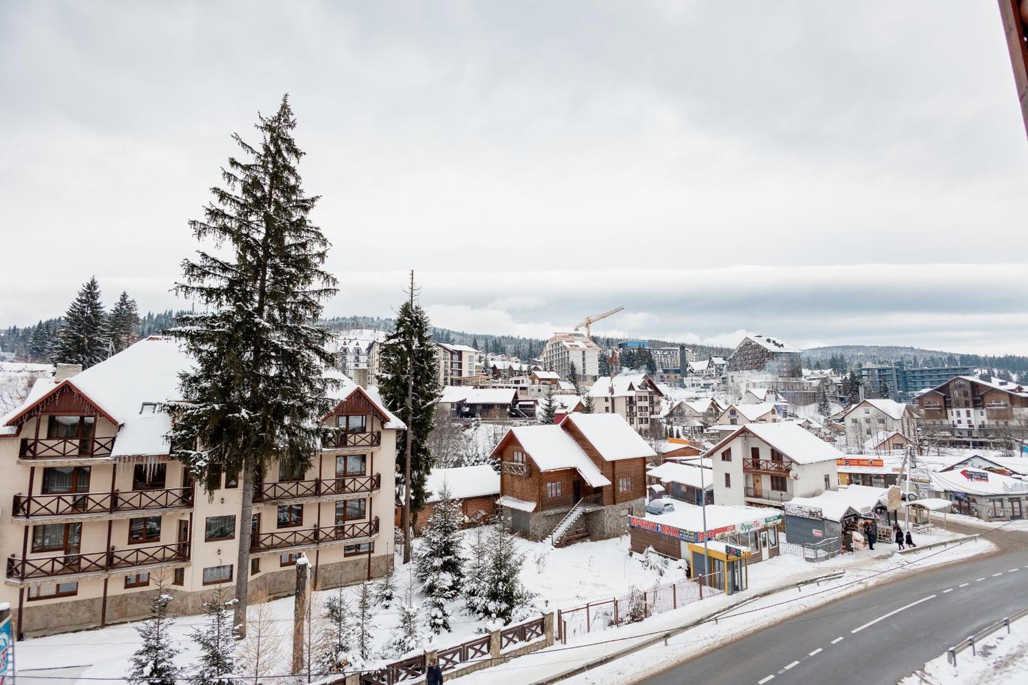 Марина Hotell Bukovel Exteriör bild