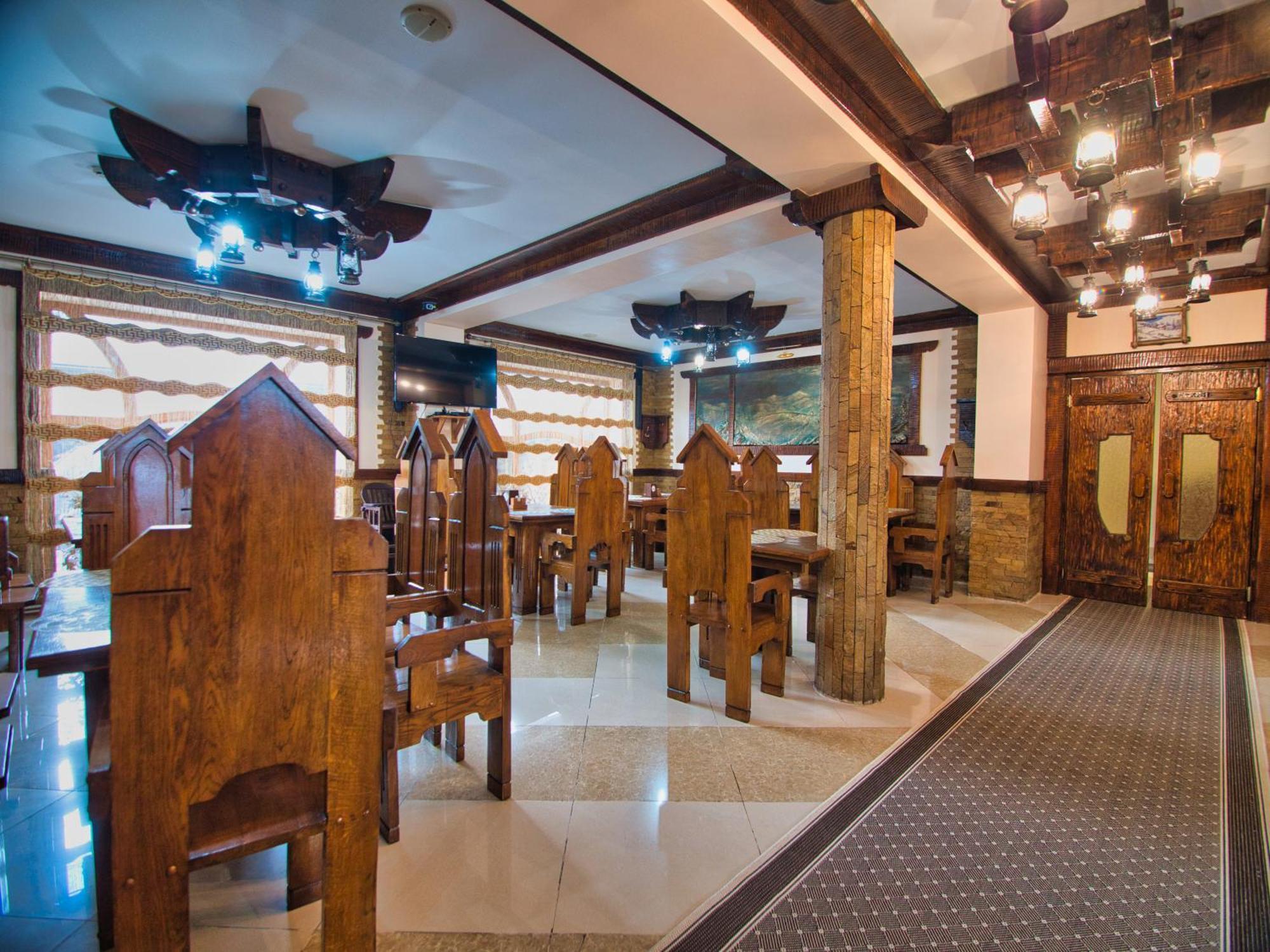 Марина Hotell Bukovel Exteriör bild